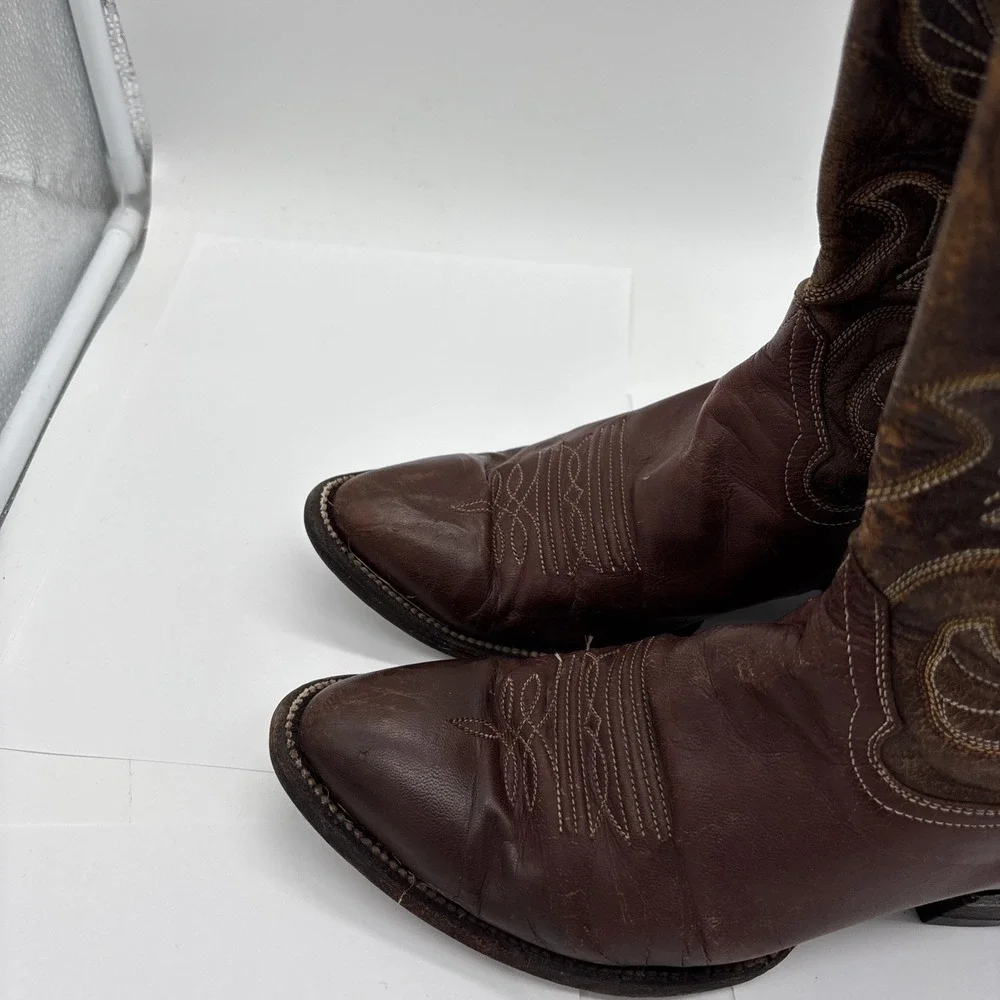 Hondo women brown